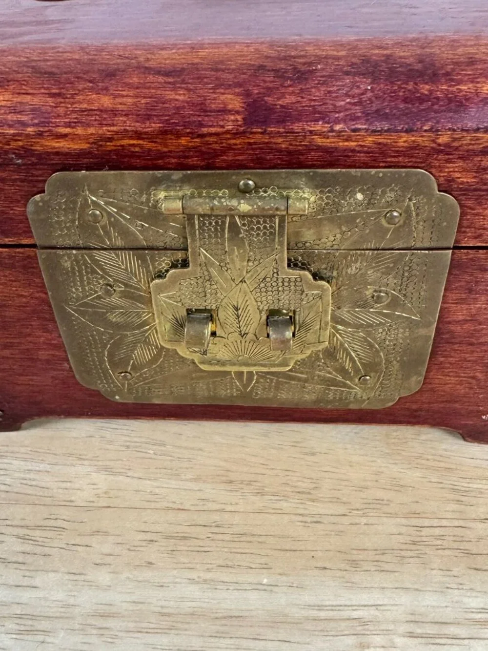 Wood Chinese Jewelry Box Jade Ornate Brass Trimmed MC-134